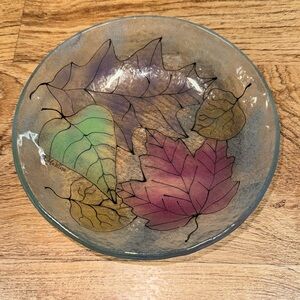 Dan Yokum Fused Glass Bowl Autumn Leaves 6.5” diameter